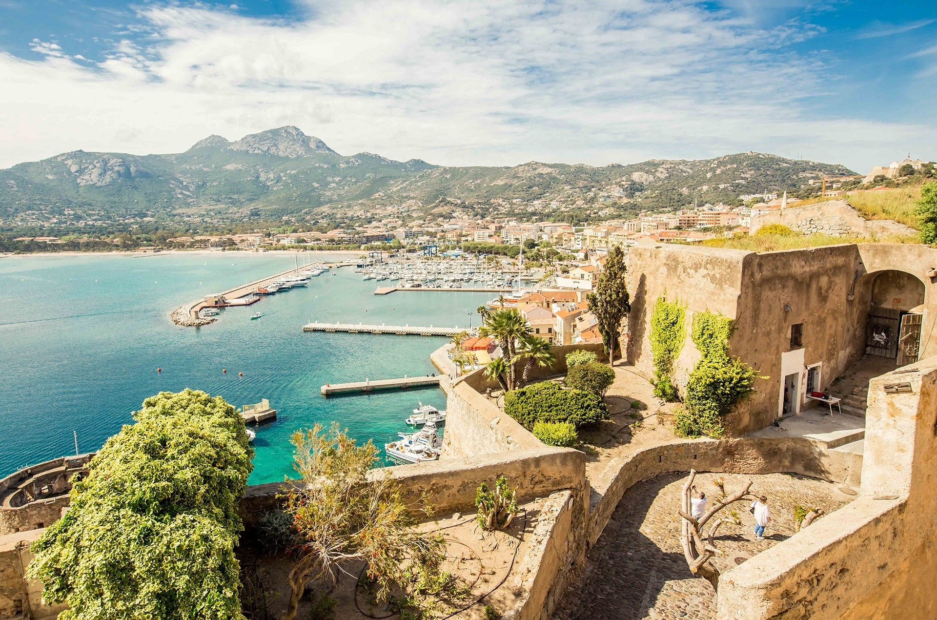 blog-voyage-sabine-kley-corse-balagne-calvi-remparts