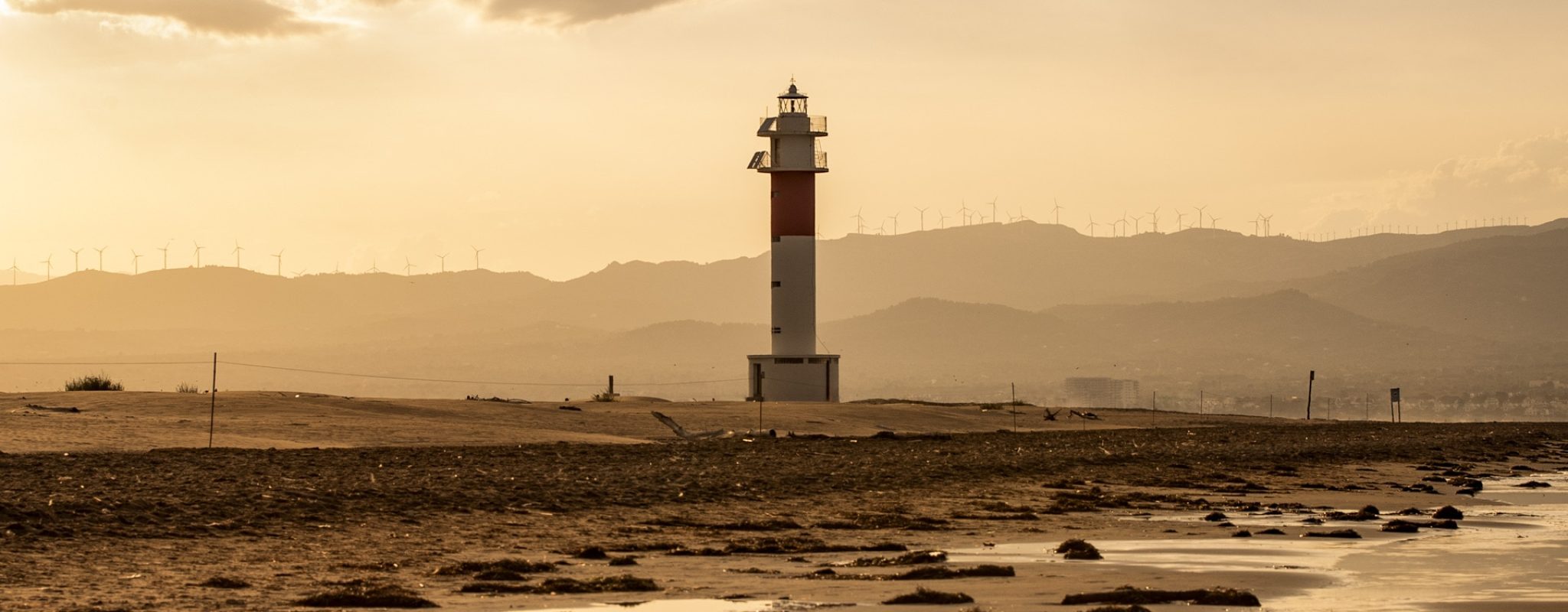 Le phare del Fangar au Delta de l'Èbre