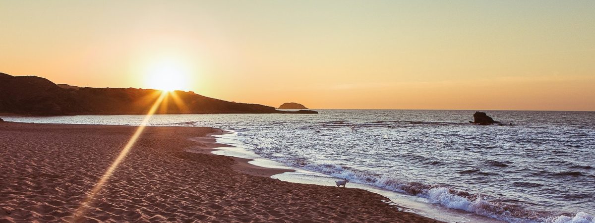 moustachesenvadrouille-sabinekley-voyage-espagne-baleares-minorque-platja-cavalleria-sunset