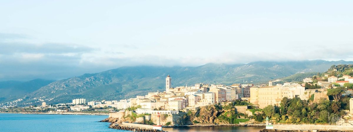 moustachesenvadrouille-sabinekley-voyage-france-corse-balagne-bastia-vue