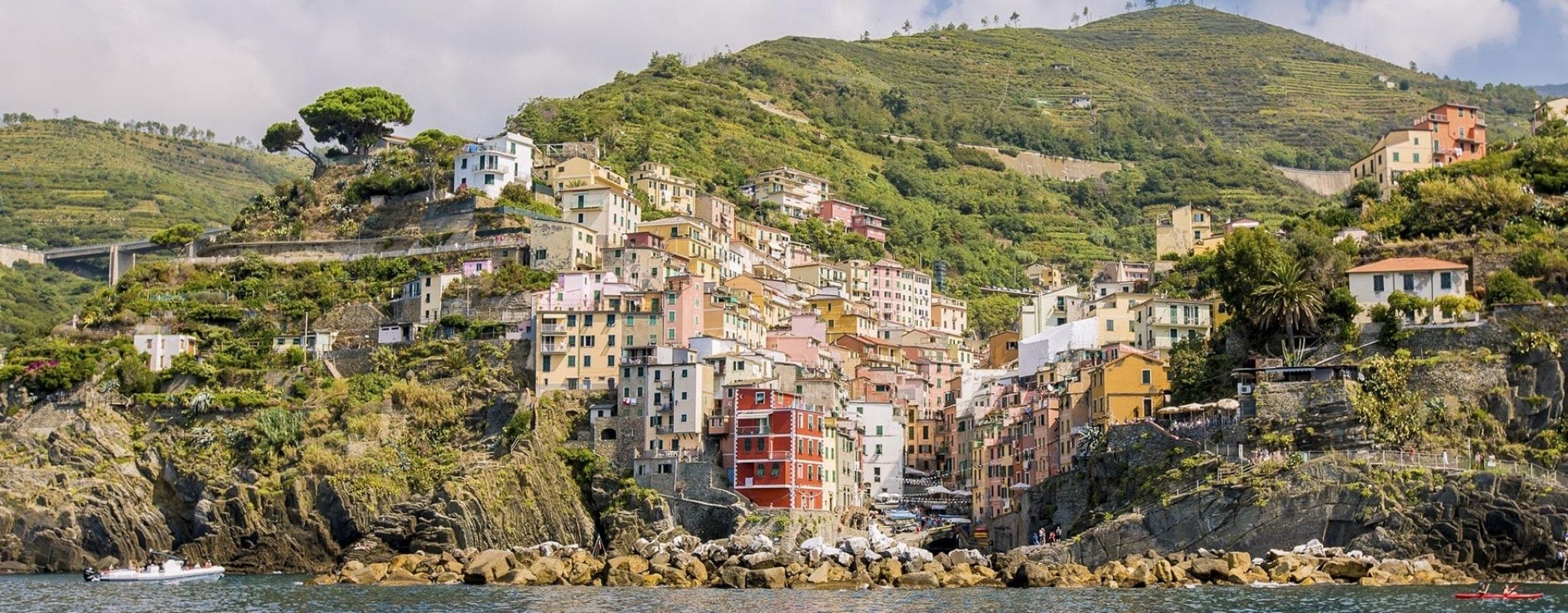 moustachesenvadrouille-sabinekley-voyage-italie-cinque-terre-riomaggiore-vue