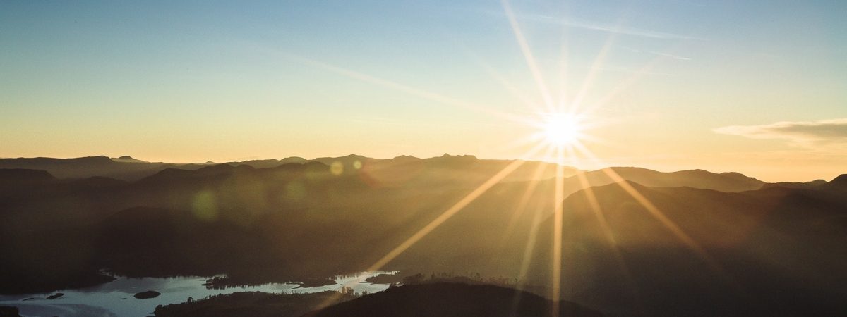 Lever de soleil au Pic d'Adam