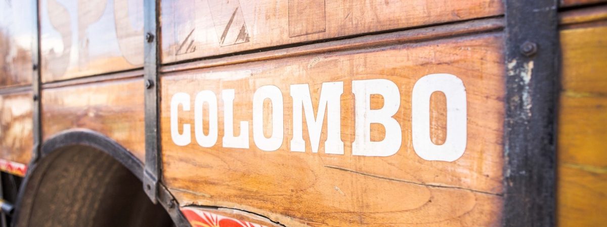 moustachesenvadrouille-sabinekley-voyage-sri-lanka-kandy-colombo-bus