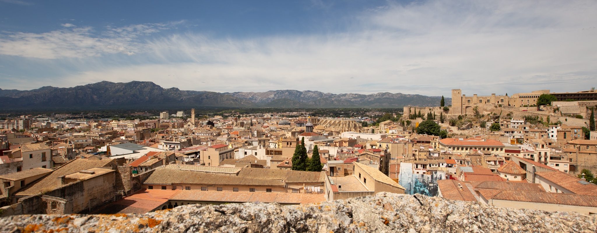 sabinekley-voyage-espagne-catalogne-delta-ebre-roadtrip-tortosa-vue-ville