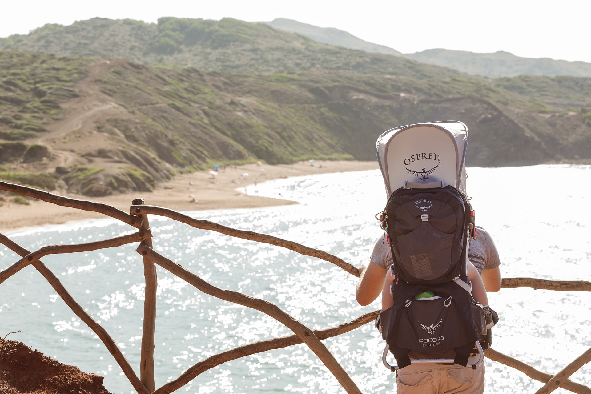 Matériel : Porte-bébé Osprey Poco AG Premium