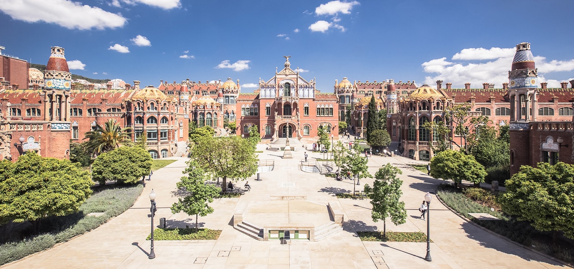 Intérieur de l'enceinte Moderniste de l'Hopital Sant Pau à Barcelone