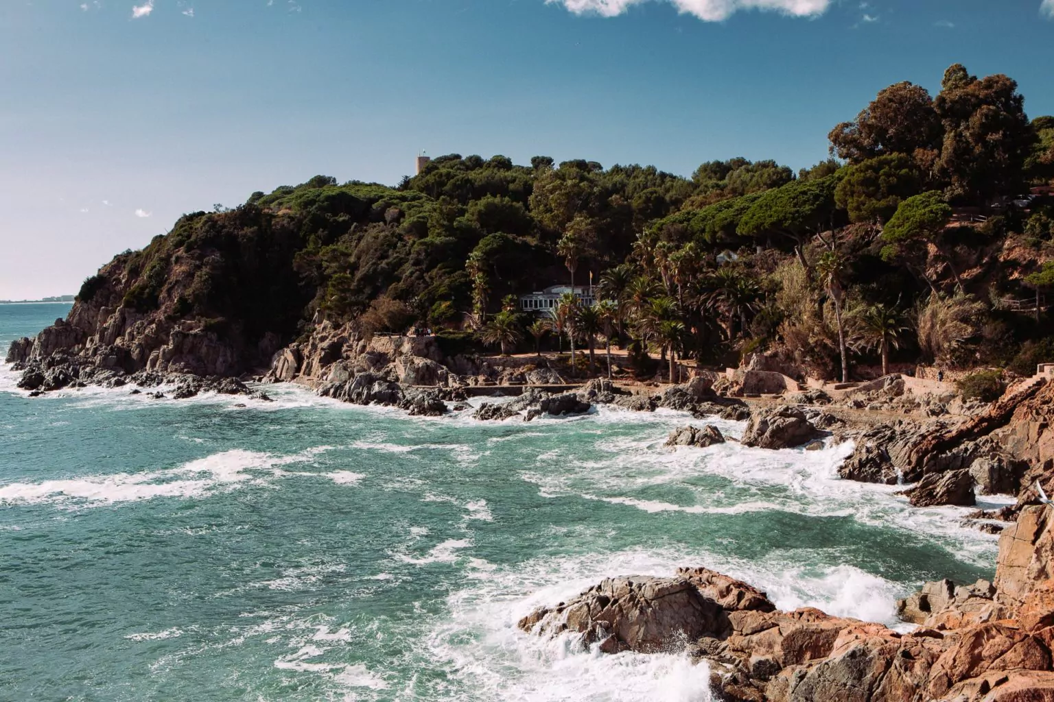 Paysage sublime de la Cala Banys à Lloret de mar
